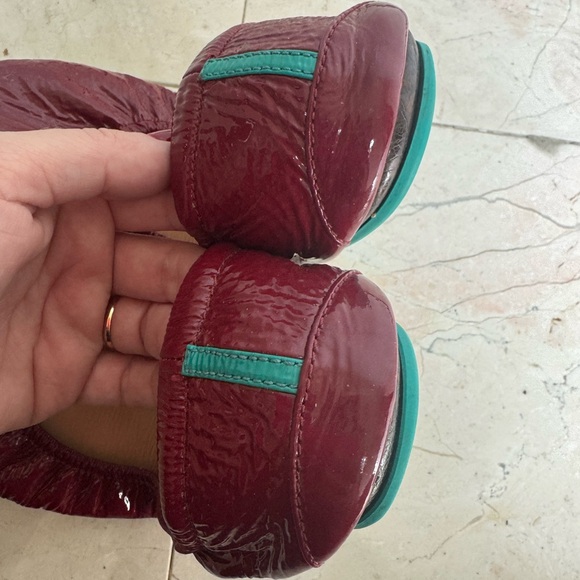 Tieks 10 Ruby Red Patent Leather Shoes - Picture 8 of 9